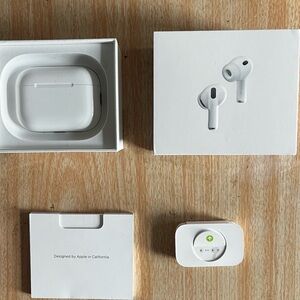 Apple AirPods Pro 3 with White Charging Case